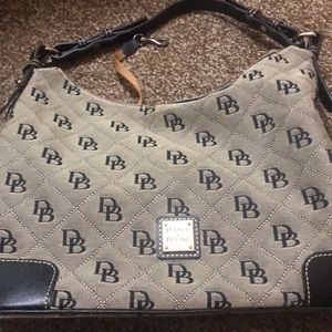 Selling my used dooney & Burke purse